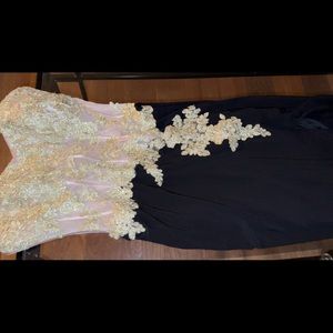 Prom dress/special occasion. Worn once